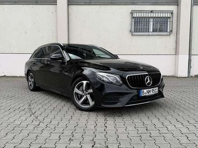 Gebraucht Mercedes E300 AMG line 245 PS (180 kW) 2019 Schwarz Kombi