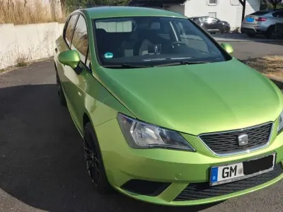 Gebraucht Seat Ibiza 82 PS (60 kW) 2013 Grün Limousine