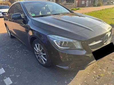 Brugt Mercedes CLA220 177 HK (130 kW) 2017 Sort Sedan