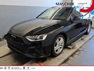 Gebraucht Audi A4 S-Line 204 PS (150 kW) 2023 Mythosschwarz metallic Kombi