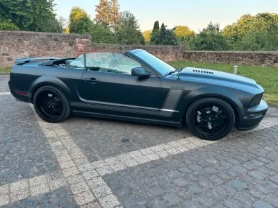 Gebraucht Ford Mustang 213 PS (156 kW) 2006 Schwarz Cabrio