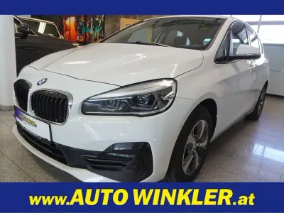 Gebraucht BMW 216 Active Tourer Sport Line 116 PS (85 kW) 2021 Weiß Van / Kleinbus