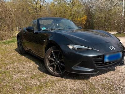 Second-hand Mazda MX5 Sports-Line 160 CP (117 kW) 2017 Negru Cabrio