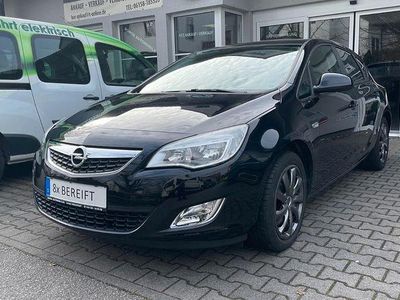 Gebraucht Opel Astra Design Edition 140 PS (102 kW) 2011 Schwarz Limousine