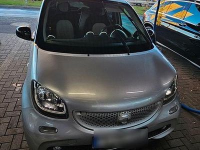 Gebraucht Smart ForFour Passion 71 PS (52 kW) 2015 Silber Kleinwagen