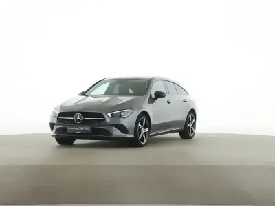 Gebraucht Mercedes CLA200 Progressive 150 PS (110 kW) 2022 Grau Limousine