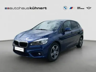 Gebraucht BMW 218 Active Tourer Sport Line 136 PS (100 kW) 2018 Blau Van / Kleinbus