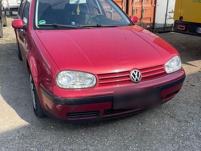 Gebraucht VW Golf IV 101 PS (74 kW) 2003 Rot Kleinwagen