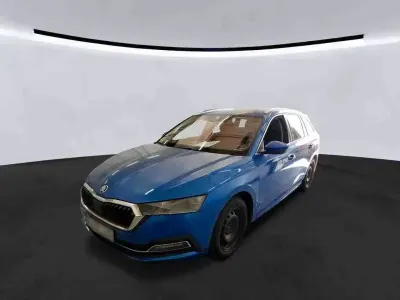 Gebraucht Skoda Octavia Style 150 PS (110 kW) 2023 Modra race/race blue Kombi