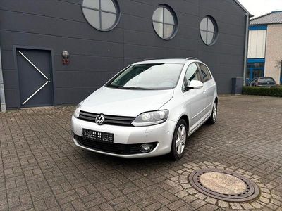 Silber Gebraucht 2010 VW Golf Plus Cross Team Van / Kleinbus | 7.490 € (Guter Preis)