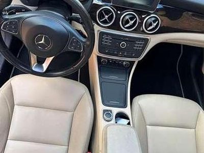 Gebraucht Mercedes CLA250 StreetStyle 211 PS (155 kW) 2015 Weiß Limousine