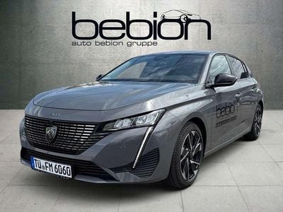 Olivine grün metallic Gebraucht 2024 Peugeot 308 Allure Limousine | 21.880 € (Fairer Preis)