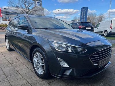 Gebraucht Ford Focus Cool & Connect 120 PS (88 kW) 2021 Grau Limousine
