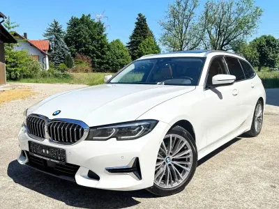 Gebraucht BMW 320 Luxury Line 190 PS (139 kW) 2022 Mineralweiss metallic Kombi