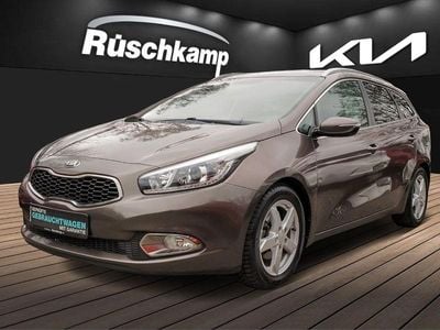 Gebraucht Kia Ceed Sportswagon Vision 135 PS (99 kW) 2014 Braun Kombi