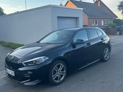 Gebraucht BMW 118 M Sport 136 PS (100 kW) 2023 Schwarz Kleinwagen