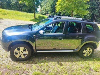 Grau Gebraucht 2014 Dacia Duster Prestige SUV | 7.800 € (Fairer Preis)