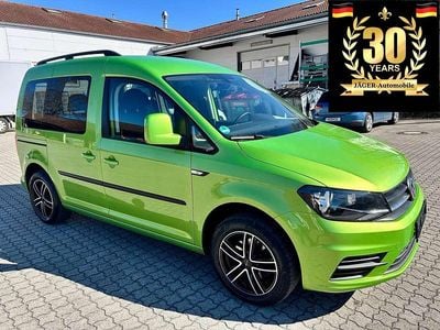 Second-hand VW Caddy Trendline 84 CP (61 kW) 2017 Verde Monovolum