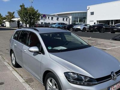 Gebraucht VW Golf VII Trendline 116 PS (85 kW) 2018 Grau Kombi