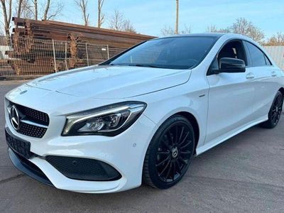 Usata Mercedes CLA200 AMG 136 CV (100 kW) 2019 Bianco Berlina