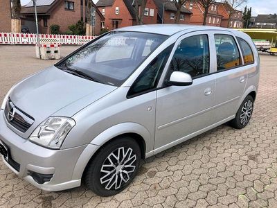 Gebraucht Opel Meriva 90 PS (66 kW) 2009 Silber Van / Kleinbus