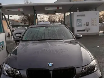 Gebraucht BMW 318 143 PS (105 kW) 2006 Grau Limousine
