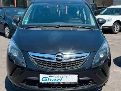 Gebraucht Opel Zafira Tourer 130 PS (95 kW) 2012 Schwarz Van / Kleinbus