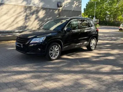 Second-hand VW Tiguan Track & Field 170 CP (125 kW) 2008 Negru SUV