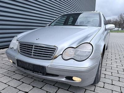 Gebraucht Mercedes C180 Elegance 129 PS (94 kW) 2001 Silber Limousine