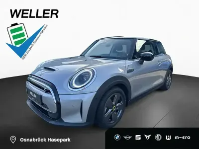 Second-hand Mini Cooper SE Essential 135 kW (184 CP) 2022 Argintiu Hatchback