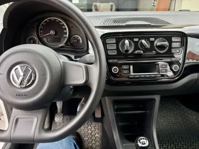 Gebraucht VW up! move up! 75 PS (55 kW) 2013 Weiß Kleinwagen