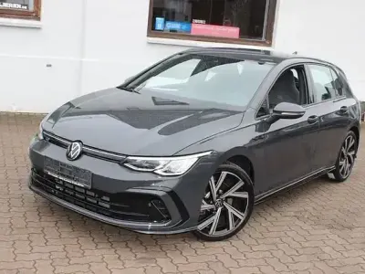 Gebraucht VW Golf VIII R-line 190 PS (139 kW) 2022 Uranograu Limousine