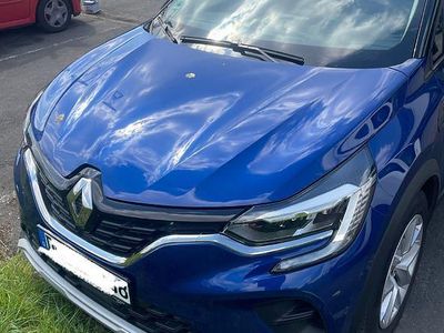 Begagnad Renault Captur Zen 91 HK (66 kW) 2021 Blå SUV