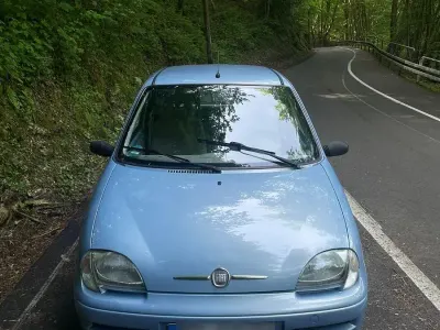 Gebraucht Fiat Seicento 54 PS (39 kW) 2009 Blau Kleinwagen