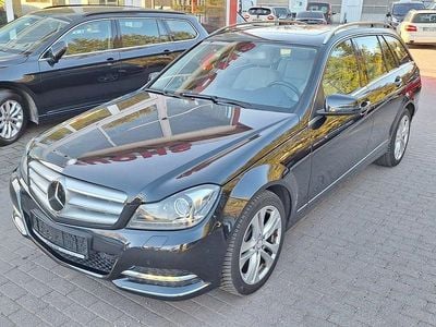 Gebraucht Mercedes C250 Avantgarde 225 PS (165 kW) 2012 Schwarz Limousine