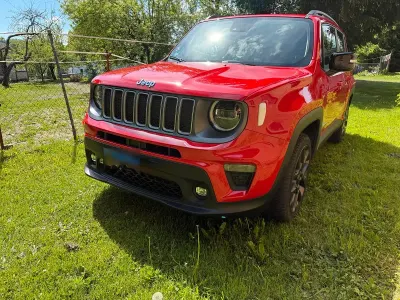 Käytetty Jeep Renegade 130 HP (95 kW) 2023 Punainen Katumaasturi