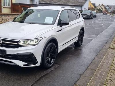 Gebraucht VW Tiguan Allspace Style 200 PS (147 kW) 2023 Weiß SUV