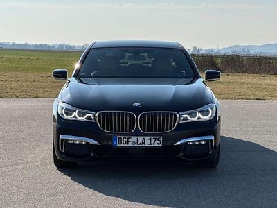 Gebraucht BMW 740 M Sport 320 PS (235 kW) 2016 Schwarz Limousine