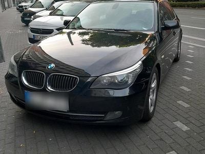 Gebraucht BMW 530 235 PS (172 kW) 2009 Schwarz Limousine