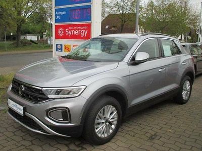 Second-hand VW T-Roc Life 150 CP (110 kW) 2024 Argintiu SUV