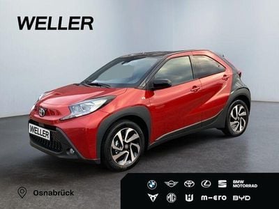 Chili red (rot) Neu 2025 Toyota Aygo Kleinwagen | 15.250 € (Guter Preis)