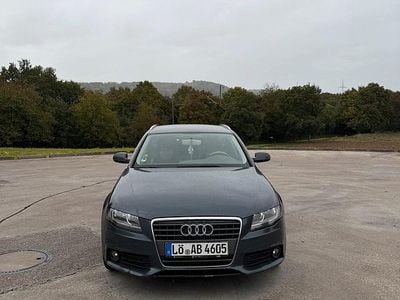 Grau Gebraucht 2010 Audi A4 Kombi | 4.900 € (Superpreis)