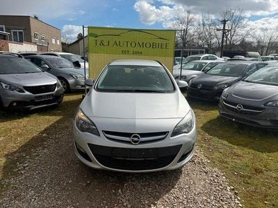 Gebraucht Opel Astra 110 PS (80 kW) 2014 Silber Kombi