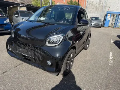 Gebraucht Smart ForTwo Coupé 60 kW (82 PS) 2021 Schwarz Coupé