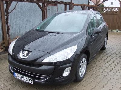 Second-hand Peugeot 308 Tendance 90 CP (66 kW) 2008 Negru Berlinǎ