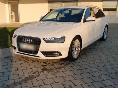 Second-hand Audi A4 S-Line 190 CP (139 kW) 2015 Alb Break