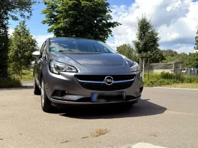 Gebraucht Opel Corsa Color Edition 90 PS (66 kW) 2018 Silber Kleinwagen