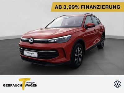 Usata VW Tiguan Life 204 CV (150 kW) 2024 Rosso SUV