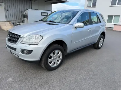 Gebraucht Mercedes ML280 190 PS (139 kW) 2008 Silber SUV