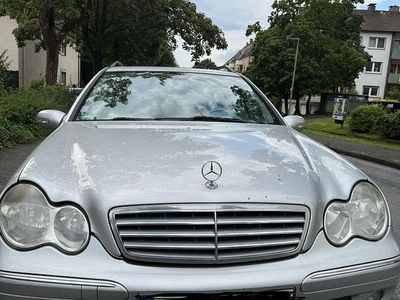 Mercedes C220